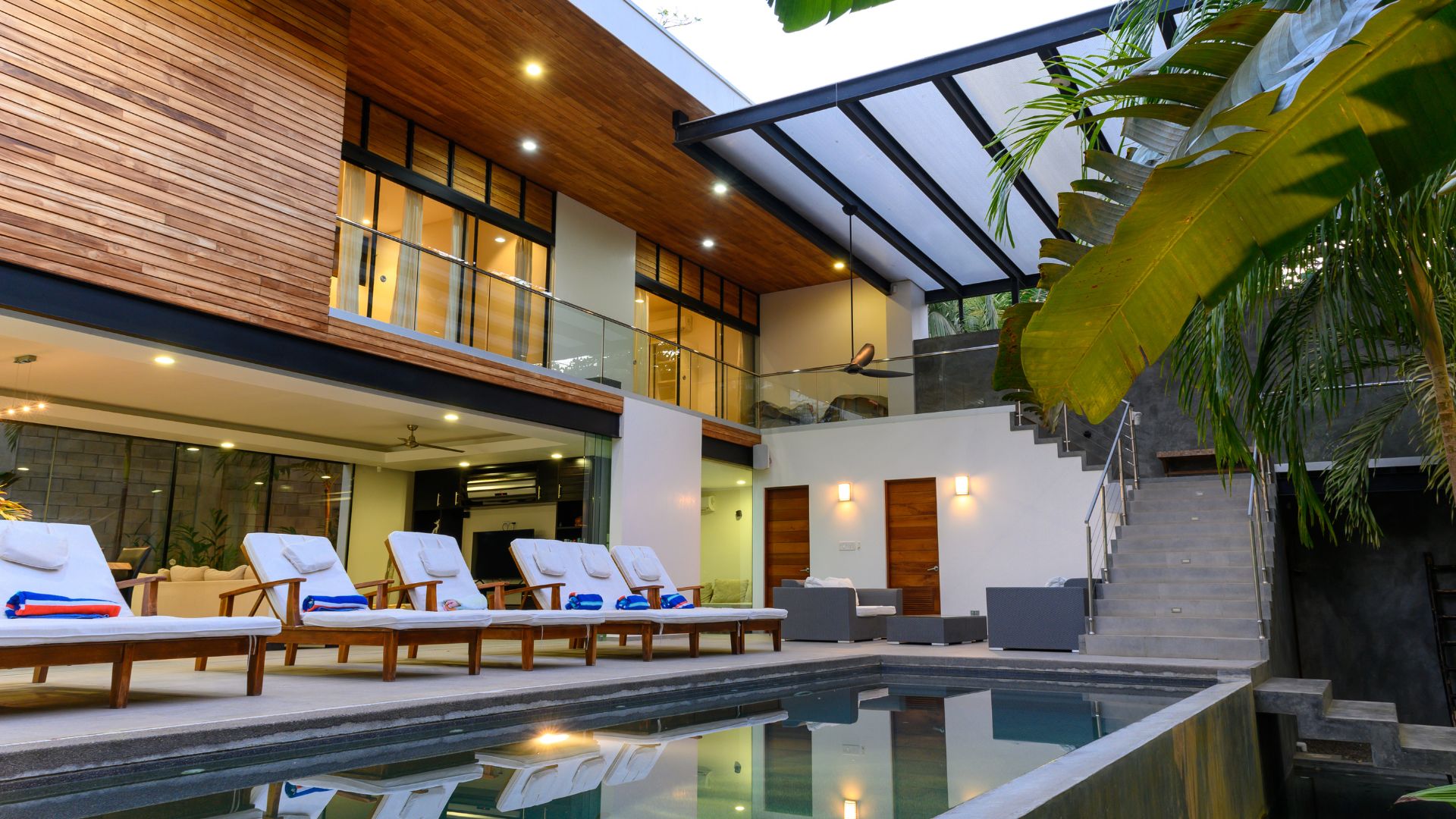 turnover airbnb cleaning